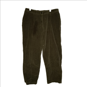 L.L.Bean Classic Fit Curvy Brown Corduroy Pants Label Reads Size 18MTall 0HPL3